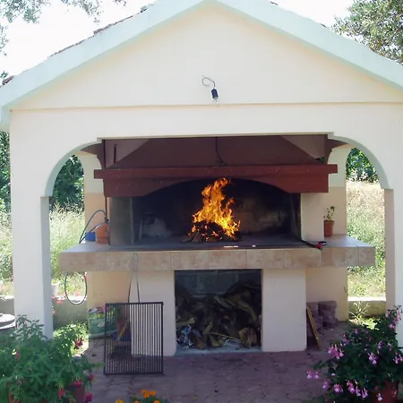 Lisica Апартаменты *